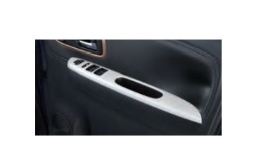 スズキ ワゴンRスマイル【MX81S MX91S】　ウインドースイッチガーニッシュ【アイボリーパール】[99238-84S00-004] 15,710円