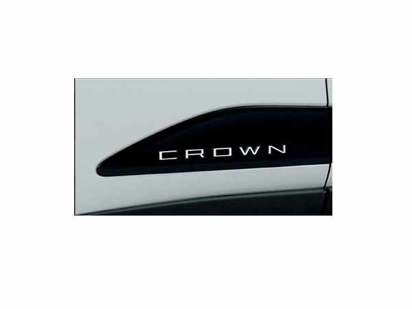TOYOTA CROWN　トヨタ クラウン【TZSH35 AZSH35】　サイドエンブレム(ＣＲＯＷＮ)[08189-30050] 7,203円