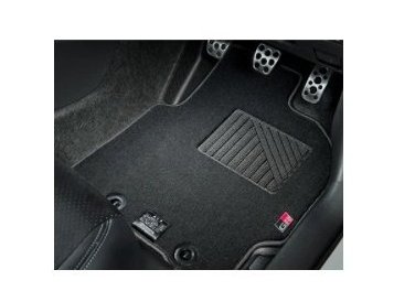 TOYOTA GR YARIS　トヨタ GRヤリス【GXPA16 MXPA12】　ＧＲフロアマット(ベーシック)【ブラック】[08210-52V55-C0]