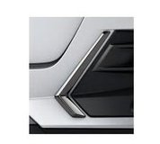 TOYOTA RAIZE　トヨタ ライズ【A200A A210A】　リヤサイドガーニッシュ【ブラックメッキ】[08405-B1160]