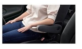 TOYOTA YARIS　トヨタ ヤリス【MXPH10/15 MXPA10/15 KSP210】　アームレスト【仕様要確認】【ブラック】[0822C-52050]