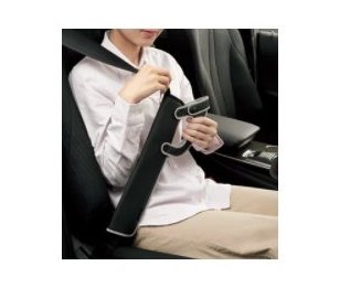 TOYOTA YARiS CROSS　トヨタ ヤリスクロス【MXPB10 MXPB15 MXPJ10 MXPJ15】　シートベルトパッド(タイプ２)[0822C-00010]の通販は 5,720円