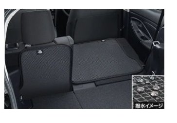 トヨタ ヤリスクロス【MXPB10 MXPB15 MXPJ10 MXPJ15】　ラゲージソフトトレイ(リヤシート部)【ブラック】[08241-52190]