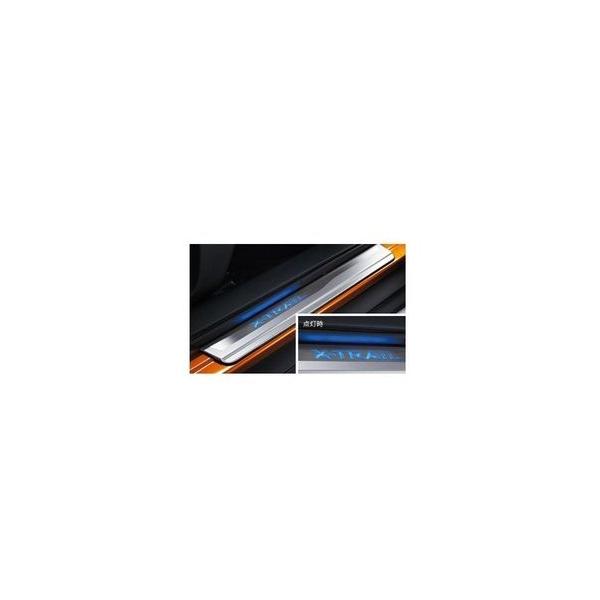 ニッサン エクストレイル【T32 NT32 HT32 HNT32】　キッキングプレート(ＬＥＤ・青色発光)[G6950-6FR0B/G6988-3DN0A] 20,033円