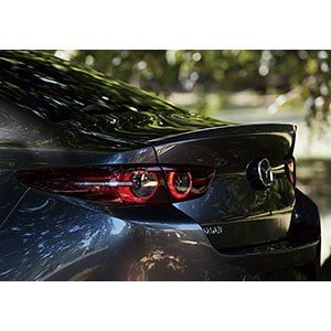 純正アクセサリー　マツダ　MAZDA3　BP　H31〜　セダン用　外装ドレスアップ用品　リアスポイラー（リップタイプ）　マシーングレープレミアムM　B0J8V49202M
