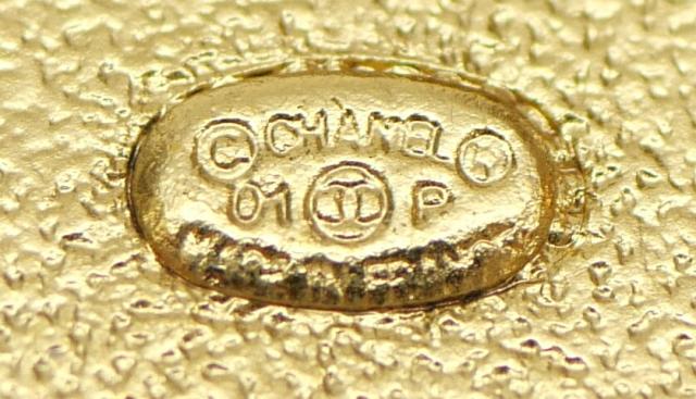 シャネル CHANEL ピアス ココマーク スターモチーフ 星 01P 黒 【中古