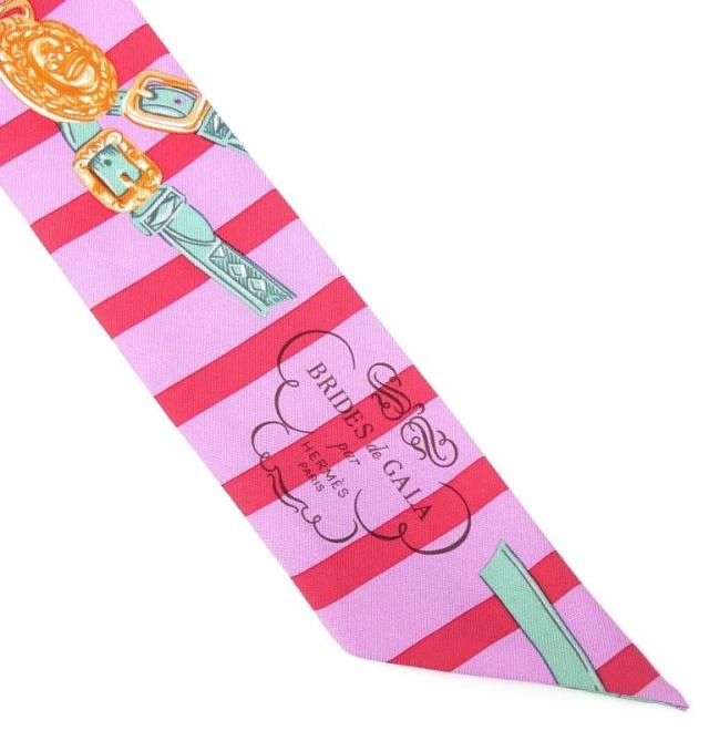 エルメス HERMES スカーフ ツイリー BRIDES de GALA 式典用馬勒 ピンク