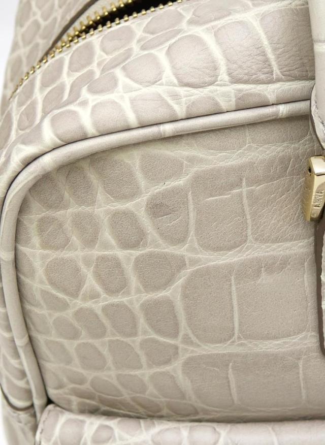 アニヤ・ハインドマーチ ANYA HINDMARCH 2WAYバッグ 型押しレザー