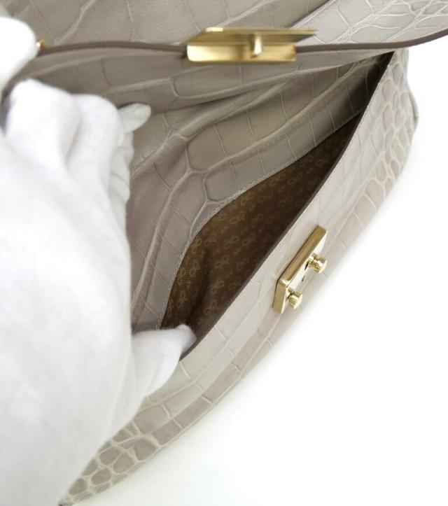 アニヤ・ハインドマーチ ANYA HINDMARCH 2WAYバッグ 型押しレザー