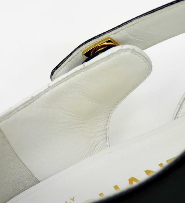 シャネル CHANEL メリージェーン バイカラー フラットパンプス ストラップ 黒×白 パテント×レザー 35C(70469)_9