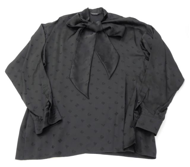 バレンシアガ BALENCIAGA ボウタイブラウス ロゴ総柄 黒 レーヨン 【中古】(70528)_4