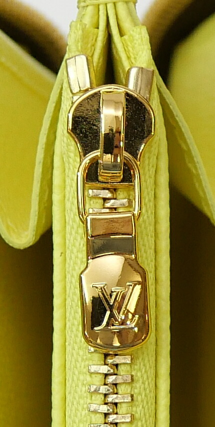 【新品】ルイ・ヴィトン ジッピーウォレット M28277 モノグラム シトラス LOUISVUITTON 長財布 ラウンドファスナー 日本限定(70608)