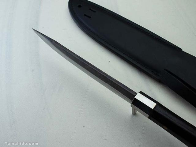 レッドオルカ 黒打剣鉈 甲伏せ造り 7寸 (210 mm) RedOrcas レッドオルカ 黒打剣鉈 甲伏せ造り 7寸 (210 mm) RedOrcas