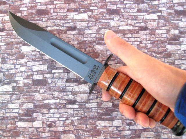 ○○ ケーバー フルサイズ USMCファイティングナイフ 直刃 5017 カイ