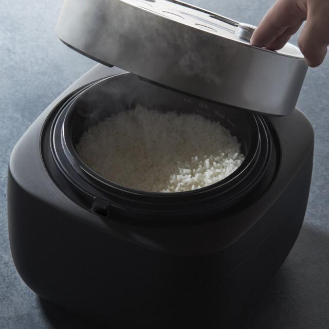 BALMUDA The Gohan K08A 3合炊き マイコン炊飯器 ブラック K08A-BK BALMUDA The Gohan K08A 3合炊き マイコン炊飯器 ブラック K08A-BK