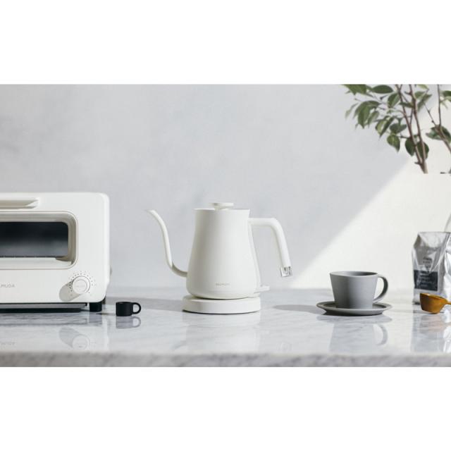新品未開封　BALMUDA The Pot ホワイトKPT01JP-WH バルミューダ BALMUDA The Pot KPT01JP-WH [ホワイト] 価格比較