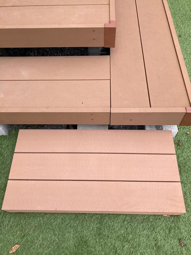 ウッドパネル ウッドタイル スノコ 人工木 900 ナチュラル アイウッドスノコ 幅90x奥行90x高さ11cm 段差解消 階段 踏み台 ウッドデッキ 掃き出し窓 勝手口 昇降便利_3