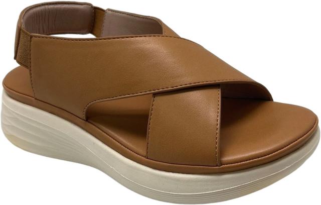 クロワッサン(CROISSANT) CR4604 ケイリョウアツゾコサンダル 軽量厚底サンダルの通販は 5,300円