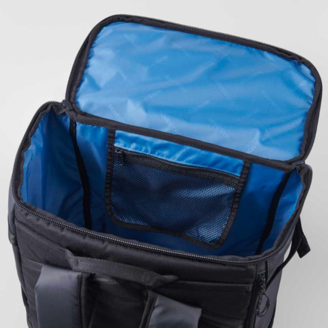 DESCENTE デサント スクエアバッグ５０ ブラックｘブラック F ST5SBP50U BKBK | スポーツ バック リュックサック バックパック リュック ムーブスポーツ デイパック ポリエステルオックス クッション性 キーフック ペンホルダー メッシュポケット 再帰反射