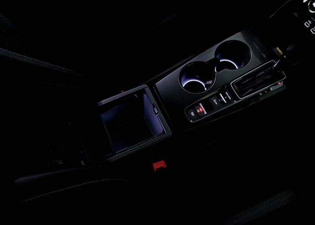 HONDA ホンダ 純正 センターコンソールボックス＆ドリンクホルダーイルミネーション LEDホワイトイルミネーション CVT車用 08E16-T43-A00A | CIVIC シビック FL1 honda純正 ホンダ純正 ライト 内装 室内 イルミネーション イルミ 後付け 照明 アクセサリー パーツ 車 部品
