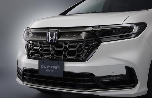 Honda Access フロントグリルキット 08F21-TTA-000E Honda Access フロントグリルキット 08F21-TTA-000E