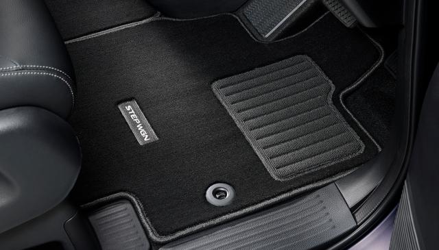 STEP WGN 純正フロアマット ブラック オールシーズンマット STEP WGN 純正フロアマット ブラック オールシーズンマット