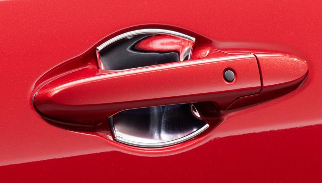 HONDA ホンダ 純正 ドアハンドルプロテクションカバー 08P70-31X-000A | HONDA純正 ホンダ純正 WR-V DG5 ドアハンドル プロテクションカバー クロームメッキ 傷 保護 キズ防止 外装 車用品 車 部品 パーツ カー用品 カーアクセサリー カスタム おすすめ