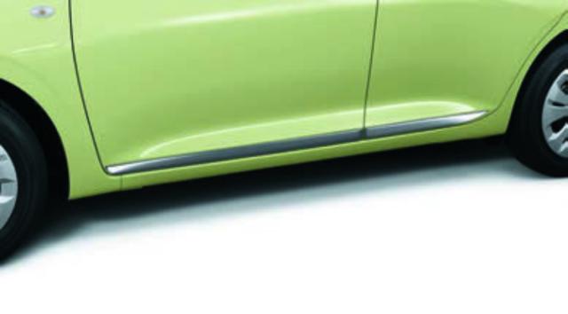 SUZUKI スズキ 純正 サイドドアガーニッシュ ACB6 99128-69T00 | SWIFT スイフト 車用品 カー用品 自動車 部品 パーツ アクセサリー 外装 カスタム ドレスアップ おしゃれ グレードアップ ボディ 車 DIY 取り付け 装飾 飾り アクセント スタイリッシュ