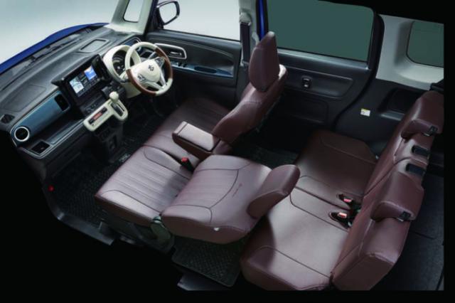 SUZUKI スズキ 純正 革調シートカバー ブラウン BBAV 99181-84S40 | WAGONR SMILE ワゴンRスマイル 車用品 カー用品 自動車 部品 パーツ アクセサリー 内装 カスタム ドレスアップ おしゃれ グレードアップ 車 DIY 取り付け 装飾 飾り アクセント カバー シート 汚れ防止