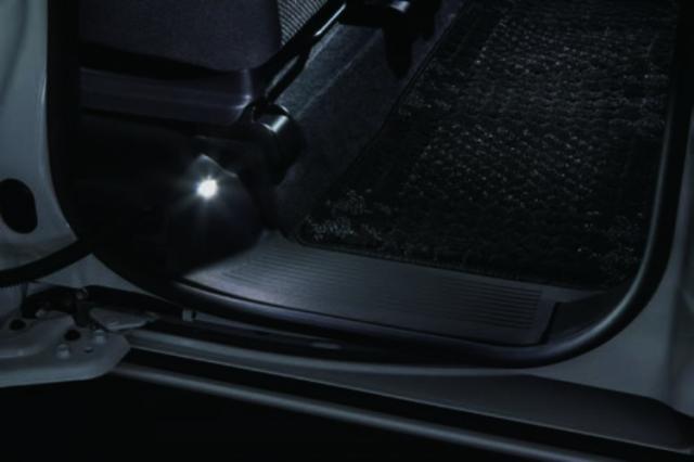 とと SUZUKI スズキ 純正 エンブレムイルミネーション フロント用