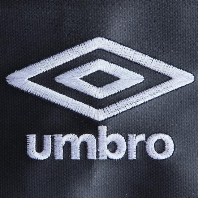 umbro アンブロ バックパック ブラック F UJS1101 BK | スポーツ スポーツ用品 運動 小物 鞄 かばん カバン バッグ リュックサック 大容量 遠征 収納 ブランド 素材 便利 おすすめ 人気 シンプル サッカー フットサル フリーサイズ 黒 ブラック 遠征バッグ