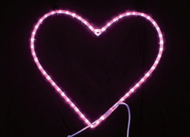 コロL2DM405-P　【イルミネーション】ハート45cm【ピンク】【2Dモチーフ】【きれい】【美しい】【光】【冬】【クリスマス】【パーティー】【イベント】【LED】【飾り】【エコ】【電飾】【野外】【屋外】【雑貨】【グッズ】【かわいい】