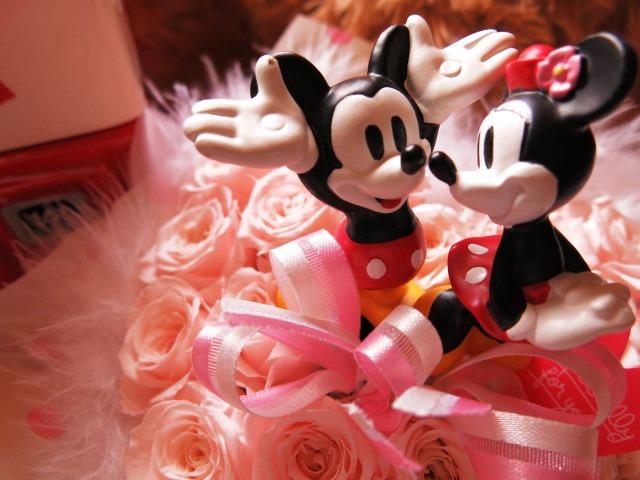 結婚記念日プレゼント ディズニー ハート フラワーギフト ミッキー ミニー ノーマル クリアーケース付き ハート プリザーブドフの通販はau Pay マーケット フラワーガーデンリーブス