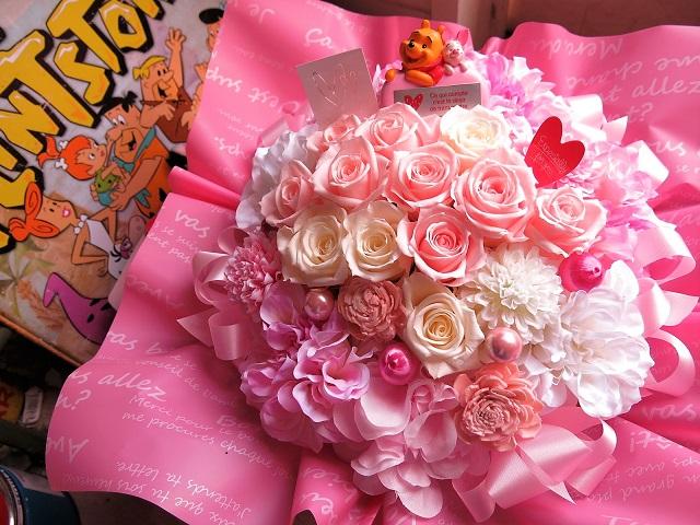 ディズニー ピンクバラ入り 花束風 フラワーギフト 箱を開けて
