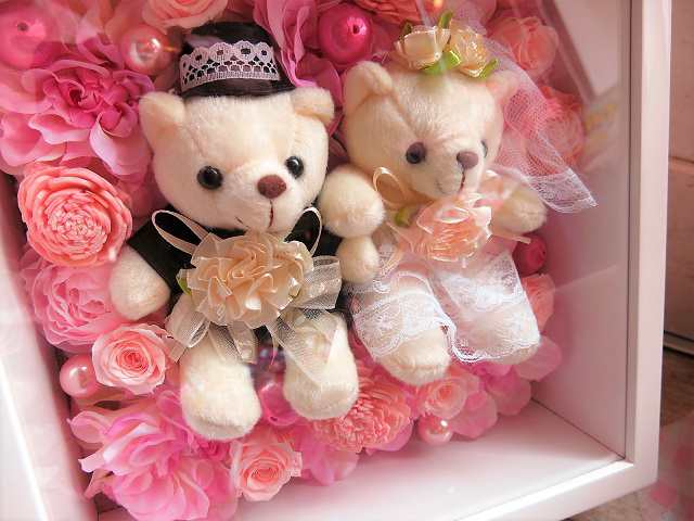 プリザーブドフラワー 結婚祝い  壁掛け ウェデイング くまちゃん  ぬいぐるみ 花 【Ｌ】  結婚祝いプレゼント・記念日の通販は
