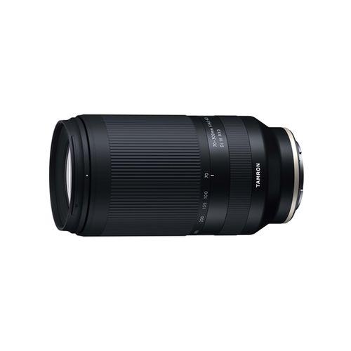 【中古即決】Canon EOS Kiss X10【レンズいらない人向き】 中古即決】Canon EOS Kiss X10【レンズいらない人向き】 中古