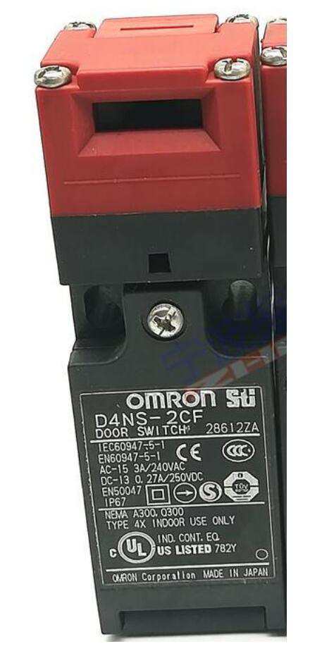 緑林シリーズ 新品☆ OMRON D4NS-2DF 小形セーフティ・ドアスイッチ/スライドキーユニット １０個セット
