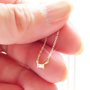 ネックレス　バゲットカット　ダイヤ　18k