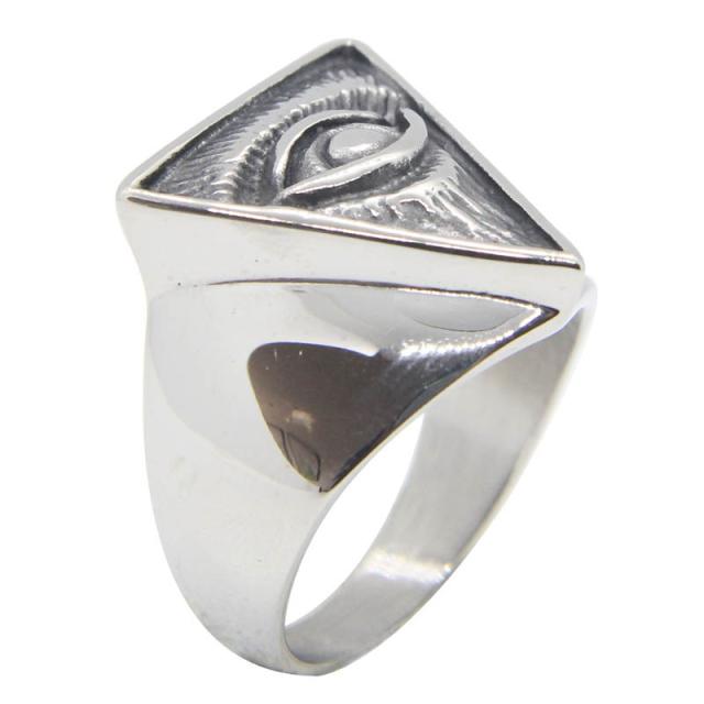 トライアングルアイ印台型ステンレスリング（STR004）サイズ/30号 メダマ 眼 目 指輪 サージカルステンレス316L メンズ レディース ペアリング プレゼント ギフト 人気 おしゃれ 男の人 女の人 上品 大人 ピンキーリング ゴツメ 父の日 三角形 不気味 ピラミッドの通販は 5,500円