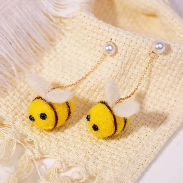フェルトのマスコット ファッションピアス(ミツバチハニー) 1