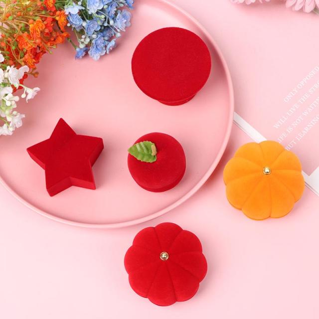 リングボックス★ジュエリーケース★アンティークジュエリー★丸くてかわいい赤！ リングボックス☆ジュエリーケース☆アンティークジュエリー