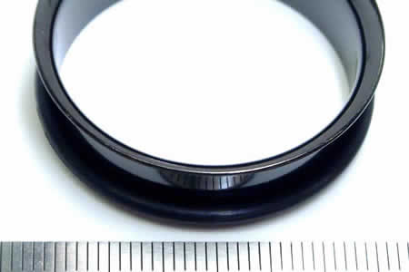 [ 30mm 黒色 ホールピアス ] ブラック シングルフレア ボディピアス 30.0mm サージカルステンレス316L 金属アレルギー メンズ レディース 拡張 ファースト セカンド ホールトゥピアス ゴムキャッチ ラバーキャッチ 片側 広い 大きい ビッグ ラージ ホール 耳 男子人気 インチ_2