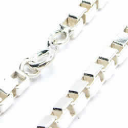 4mm ベネチアンチェーン 51cm シルバー925 スターリングシルバー 92.5% 本物 高級 銀 シルバーアクセサリー ジュエリー 首飾り チョーカー シルバーチェーン メンズ レディース ペア プレゼント ギフト 鎖 クサリ 長い 太め 太い 人気 定番 海外セレブ 男性 女性_2