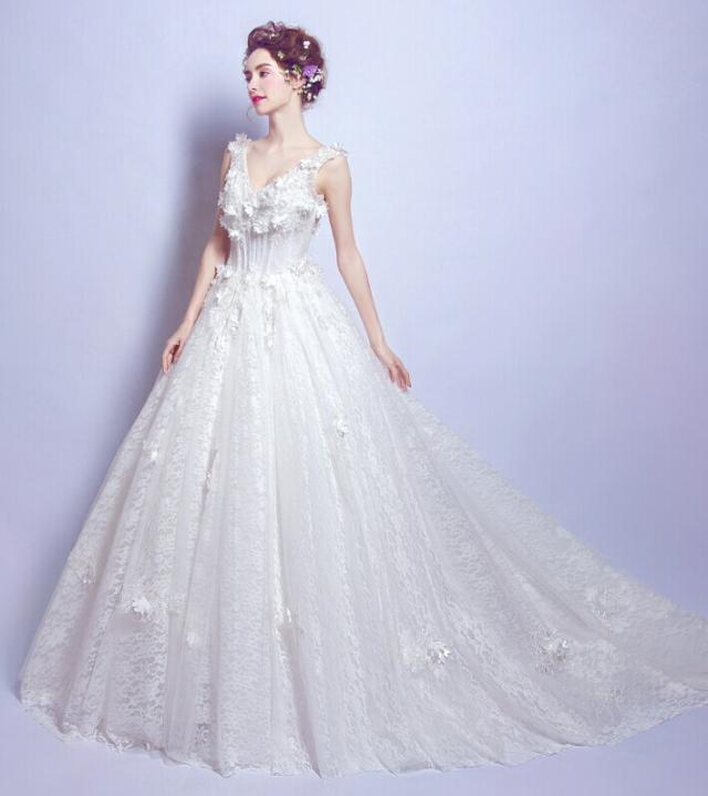 ウェディングドレス ドレス カラードレス 結婚式 披露宴 刺繍 プリンセスライン ミニドレス 二次会 パーティードレス ビスチェの通販はau Pay マーケット Ririコレクション