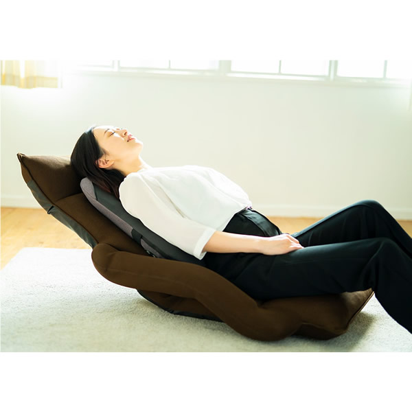 モンデール マッサージボード MB2 マッサージ器 マッサージ機 ヴァルテックス もみ玉 全身マッサージ マッサージャー 本格マッサージ 腰 首 肩 脚 足