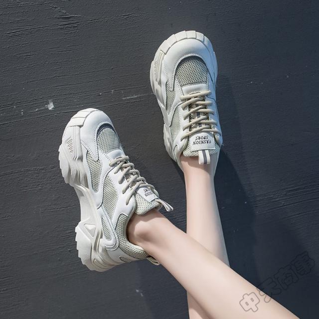 シューズレディース ダッドスニーカー 厚底 レースアップ スポーツシューズ レディーススニーカー シューズ 靴 カジュアル 通学 通勤 シの通販はau Pay マーケット 中天商事