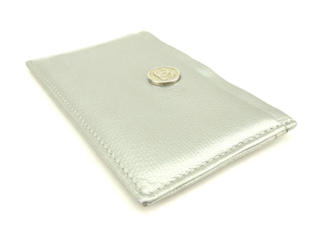 シャネル CHANEL カードケースココボタン オールドシャネル シルバー  