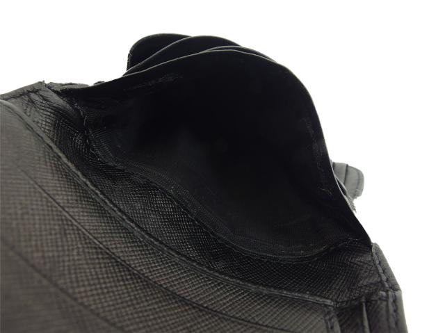 【週末タイムセール】プラダ PRADA 二つ折り財布トライアングルロゴ ブラック レディース 中古_6