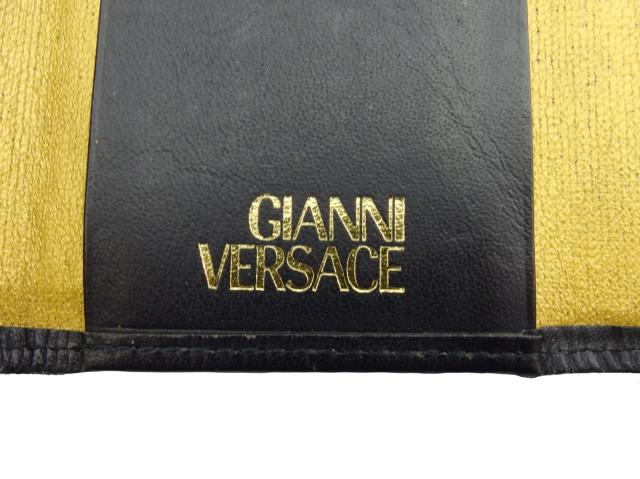 【X'masセール★30%OFF】ジャンニ・ヴェルサーチ Gianni Versace キーケースバロック柄 ブラック イエロー系 レディース 中古 ジャンニ・ヴェルサーチ Gianni Versace キーケースバロック柄