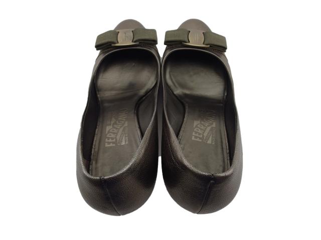 【GWタイムセール】サルヴァトーレフェラガモ Salvatore Ferragamo パンプスヴァラリボン ♯6D ラウンドトゥ ブロンズ レディース 中古_2